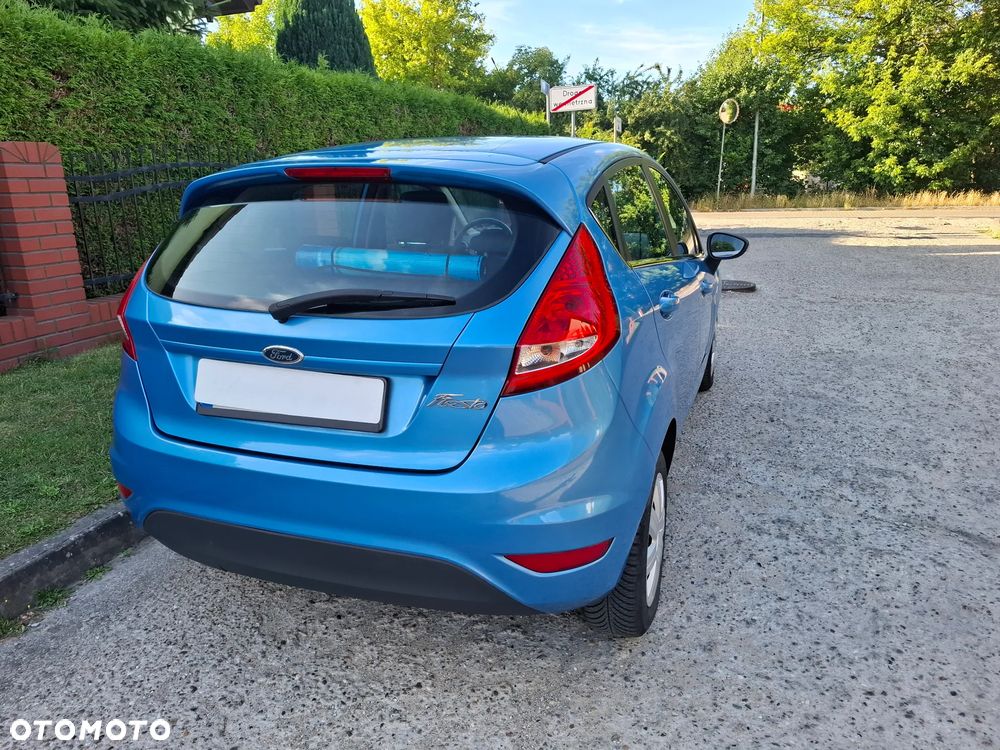 Ford Fiesta 1.25 Silver X (Trend) EU5 - 25
