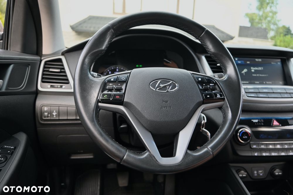 Hyundai Tucson 1.7 CRDI BlueDrive Comfort 2WD - 35