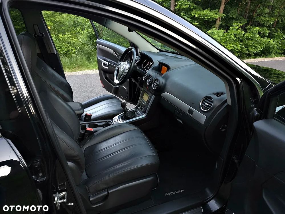 Opel Antara - 24