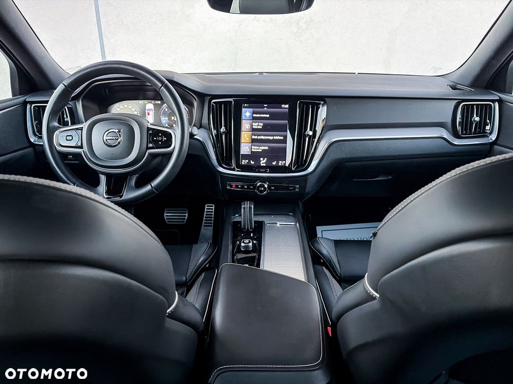 Volvo V60 B4 D Geartronic RDesign - 17