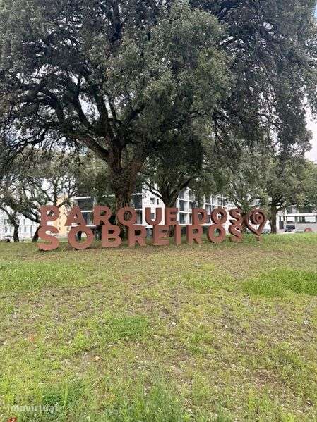 Apartamento T1 Porto - semi novo - parque dos sobreiros