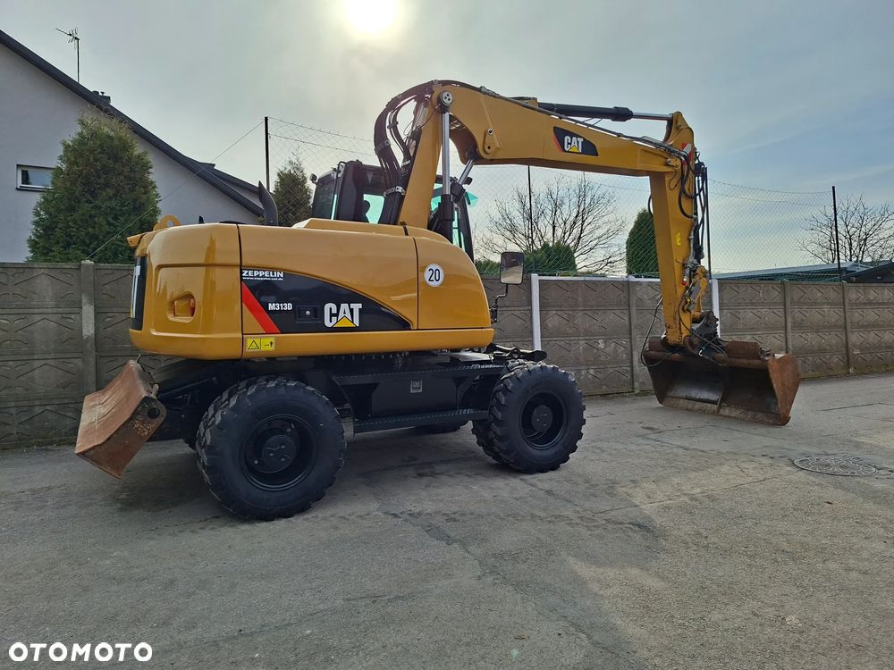Caterpillar CAT M 313 D - 9