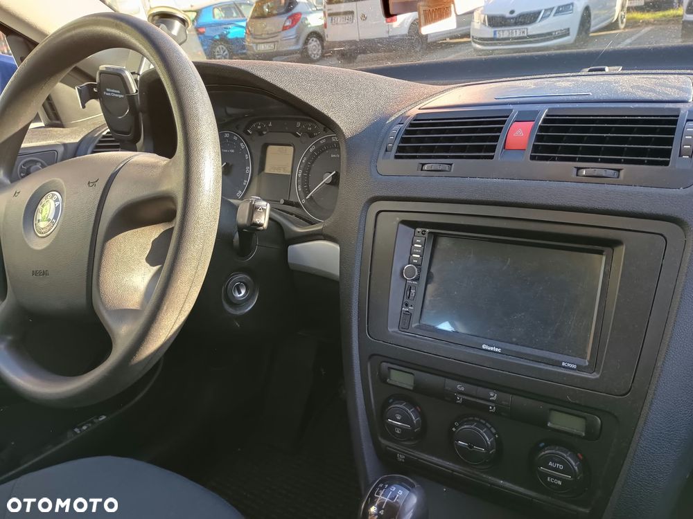 Skoda Octavia - 3