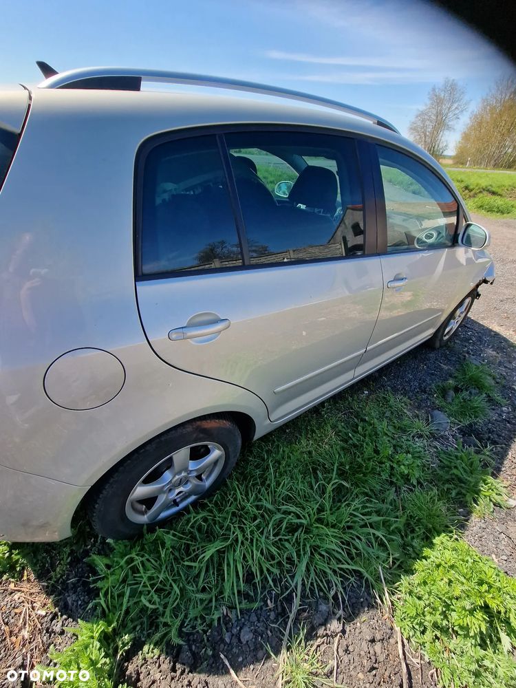 Drzwi  prawy  tył  vw  golf  V  I  VI  plus  w kolorze  LR7L - 2