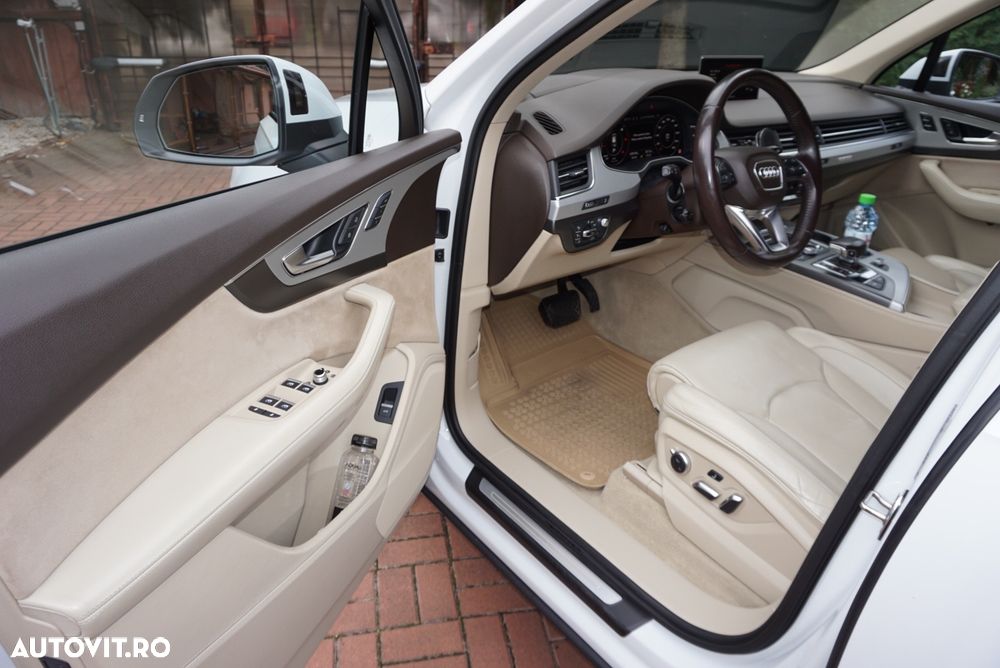 Audi Q7 - 28