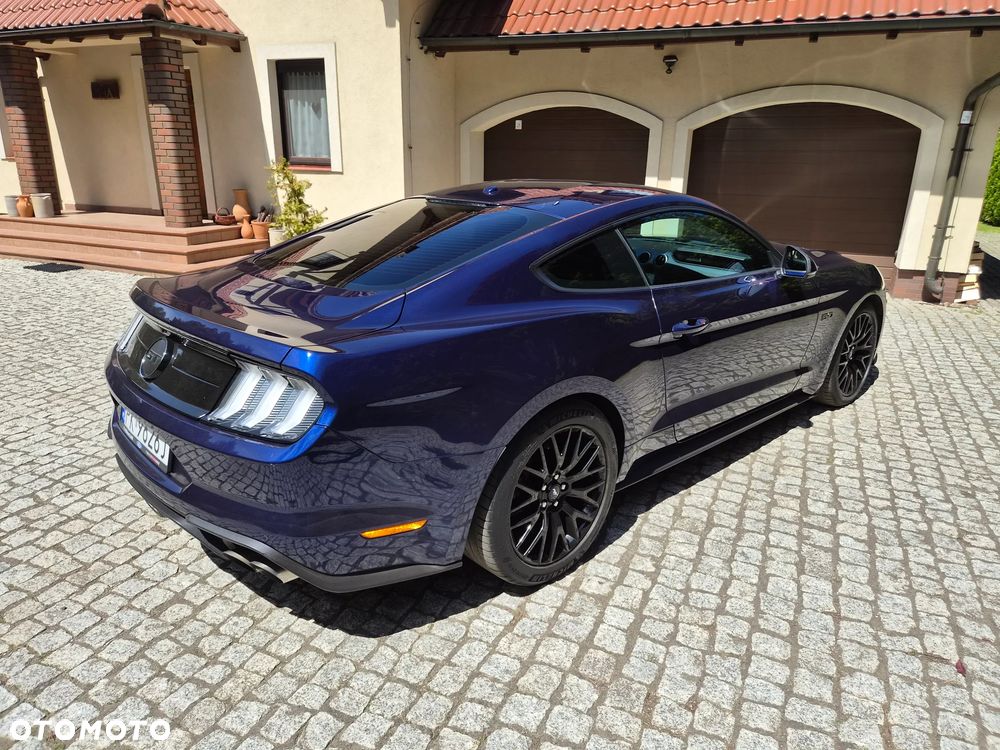 Ford Mustang - 5