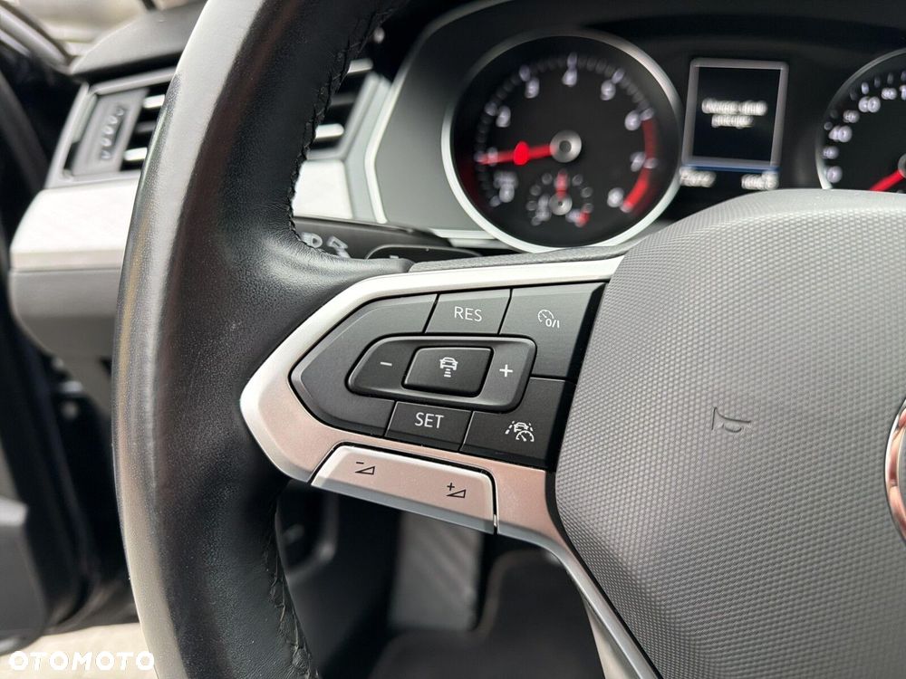 Volkswagen Passat 1.5 TSI EVO Business DSG - 24