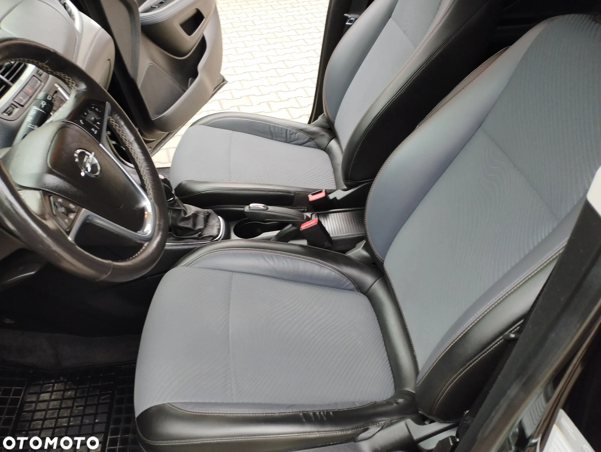 Opel Mokka 1.7 CDTI Cosmo S&S 4x4 - 17