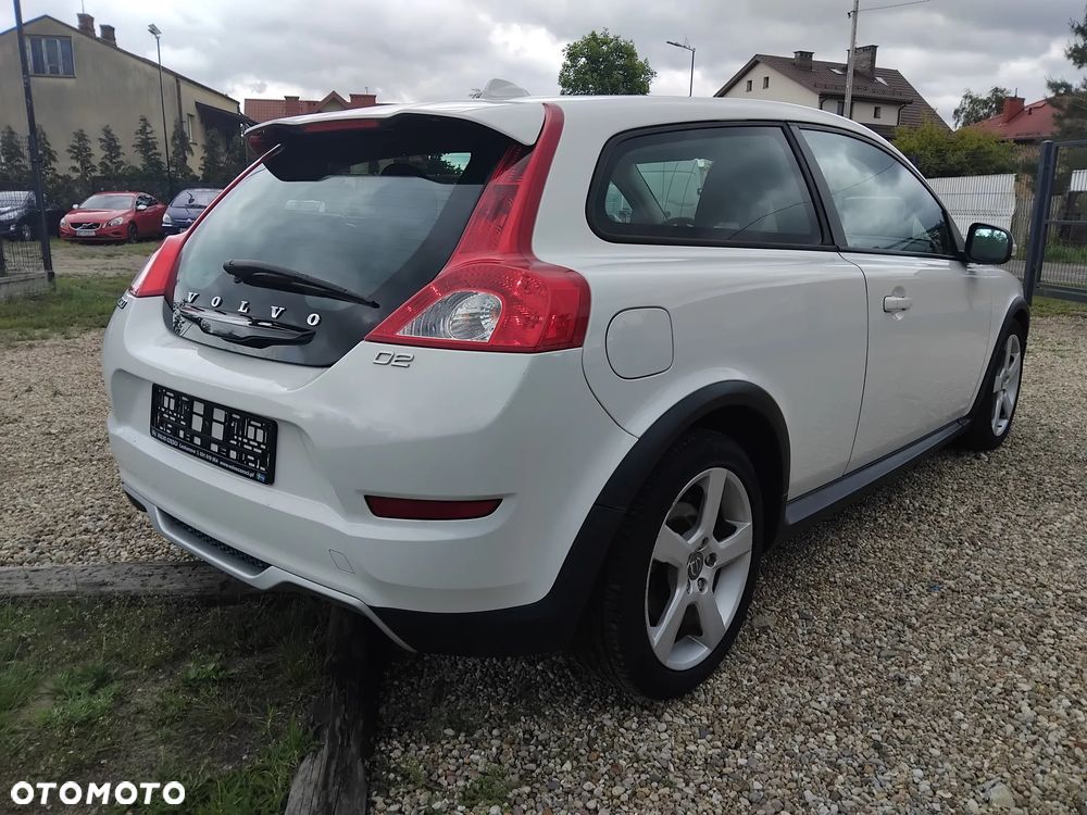 Volvo C30 D2 DRIVe Momentum Start-Stop - 10