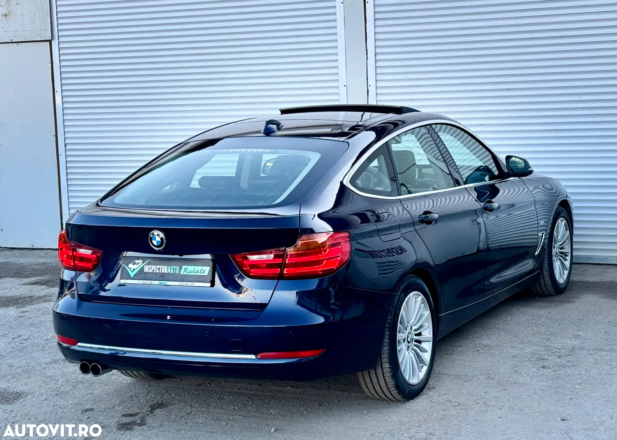 BMW Seria 3 320d GT Aut. Luxury Line - 14