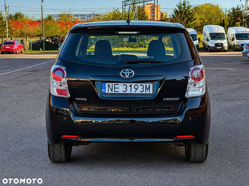 Toyota Verso 1.8 5-Sitzer Comfort - 12