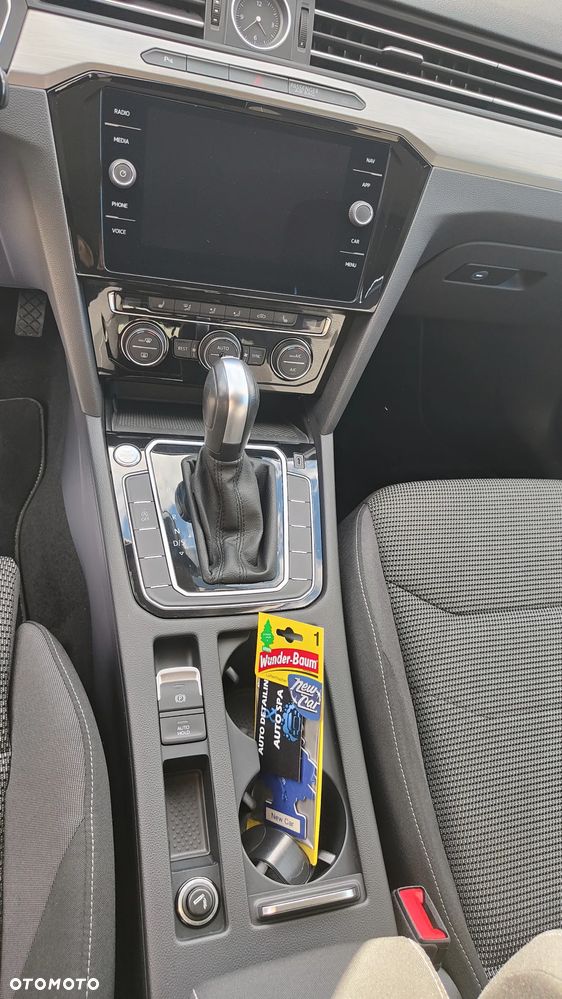 Volkswagen Arteon 2.0 TDI SCR DSG - 9