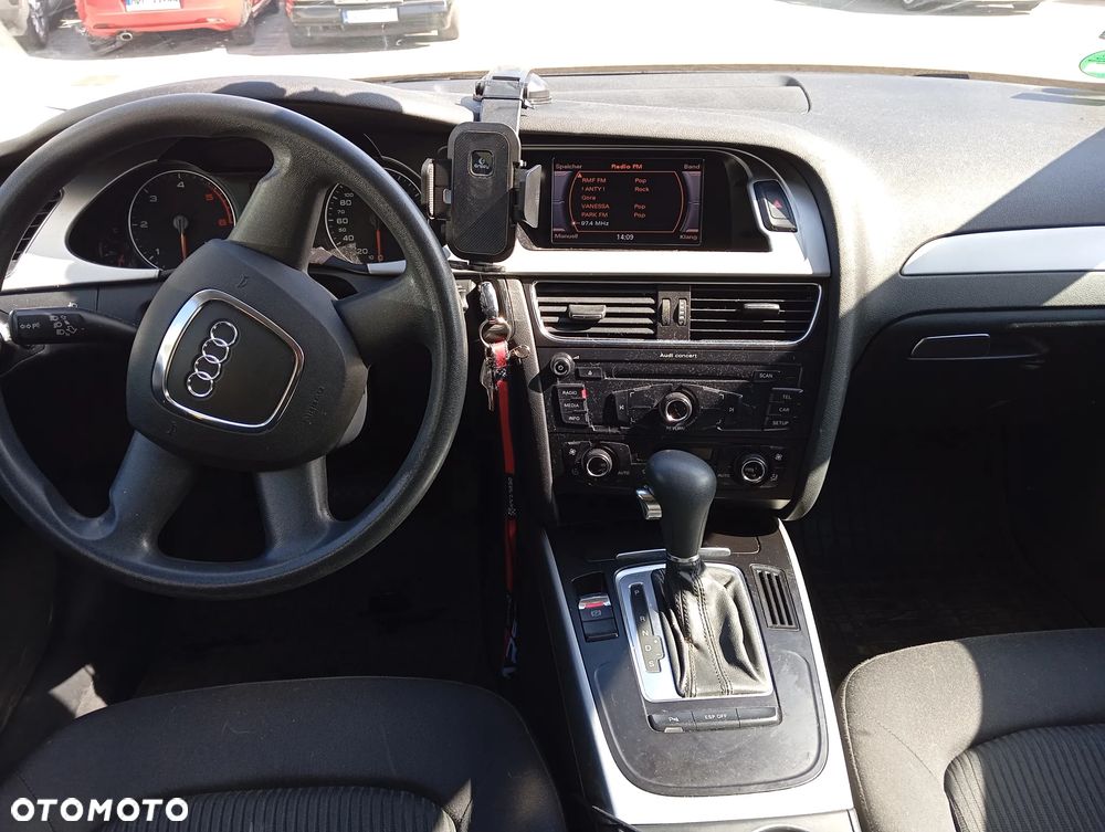 Audi A4 Avant 2.0 TDI DPF multitronic Ambition - 13