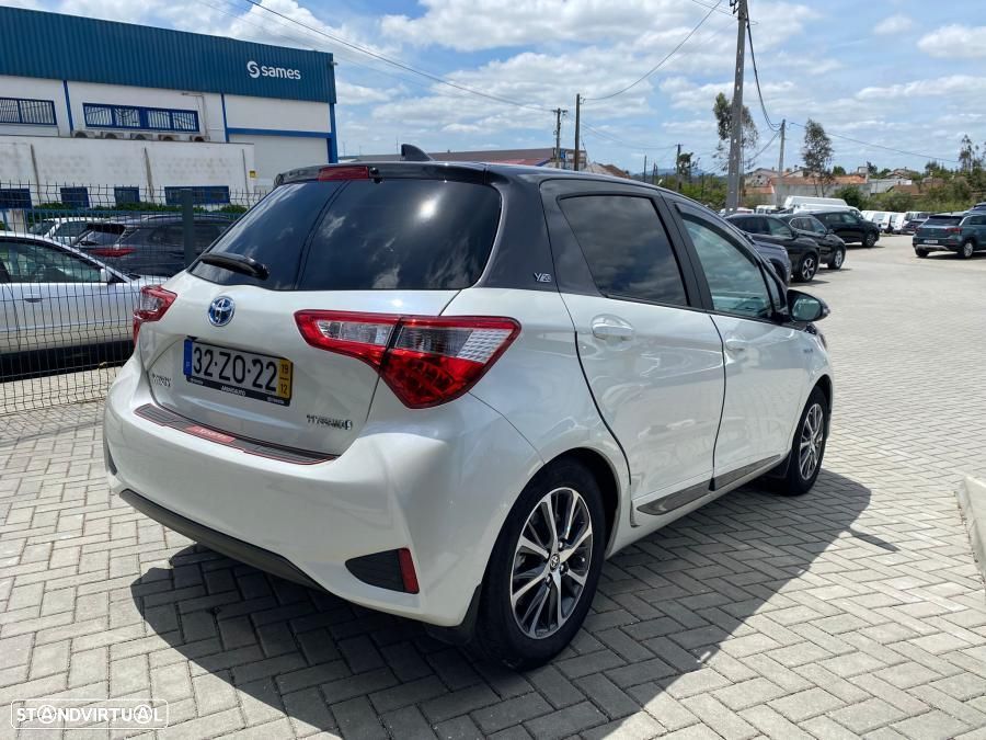 Toyota Yaris 1.5 HSD Active - 2