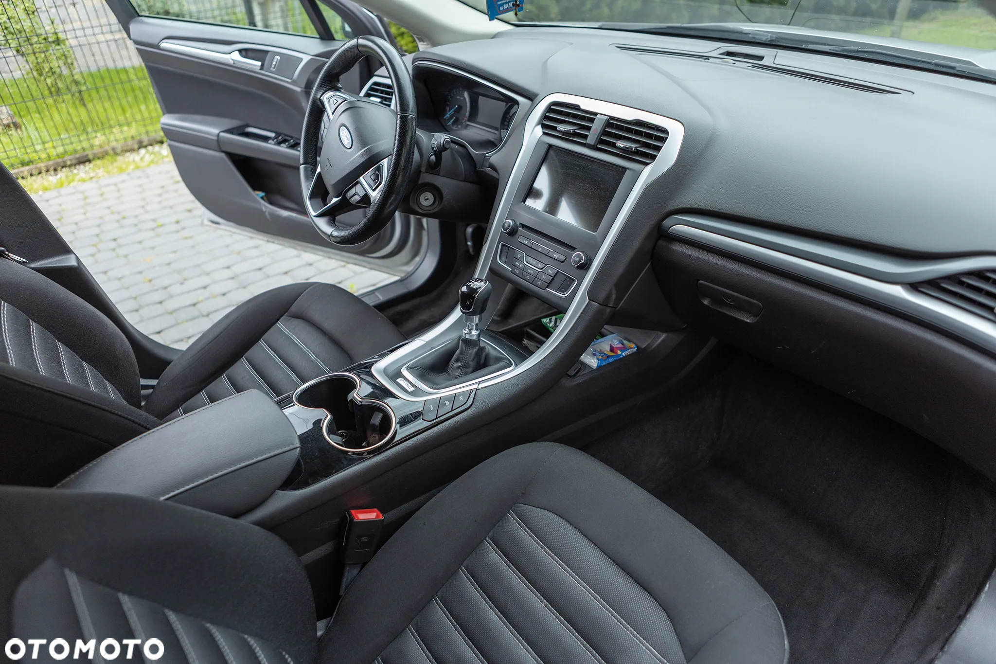 Ford Mondeo - 10