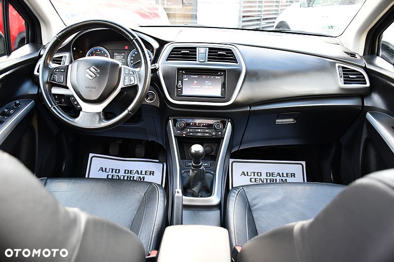 Suzuki SX4 S-Cross 1.6 VVT 4x2 limited+ - 27