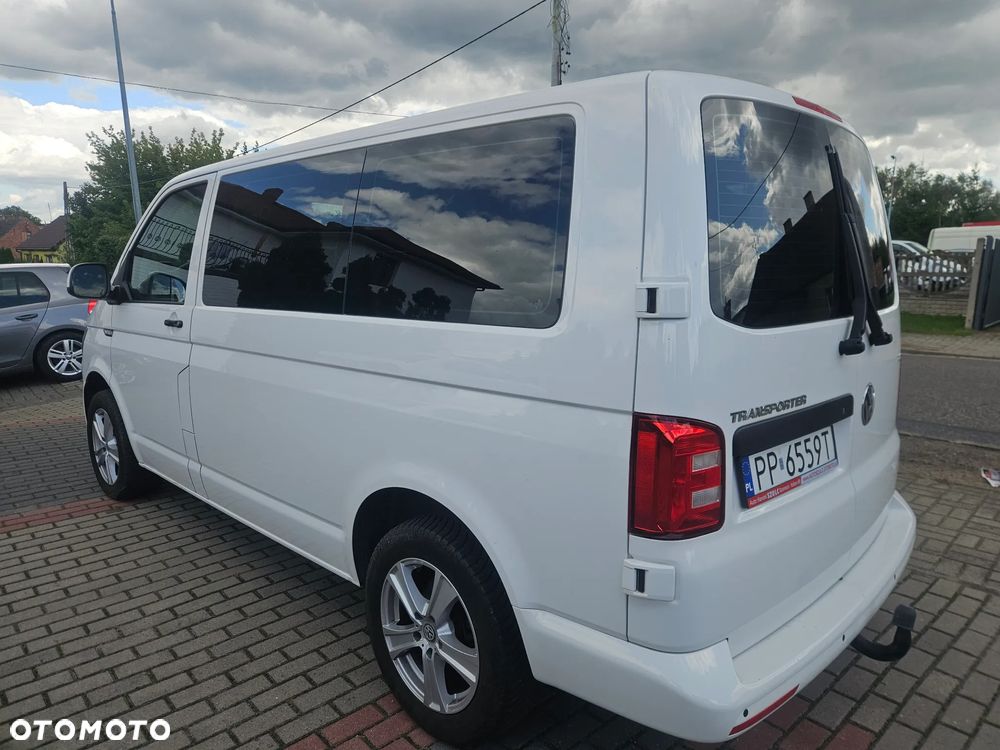 Volkswagen Transporter - 4