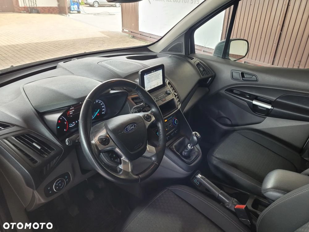 Ford Transit Connect - 12