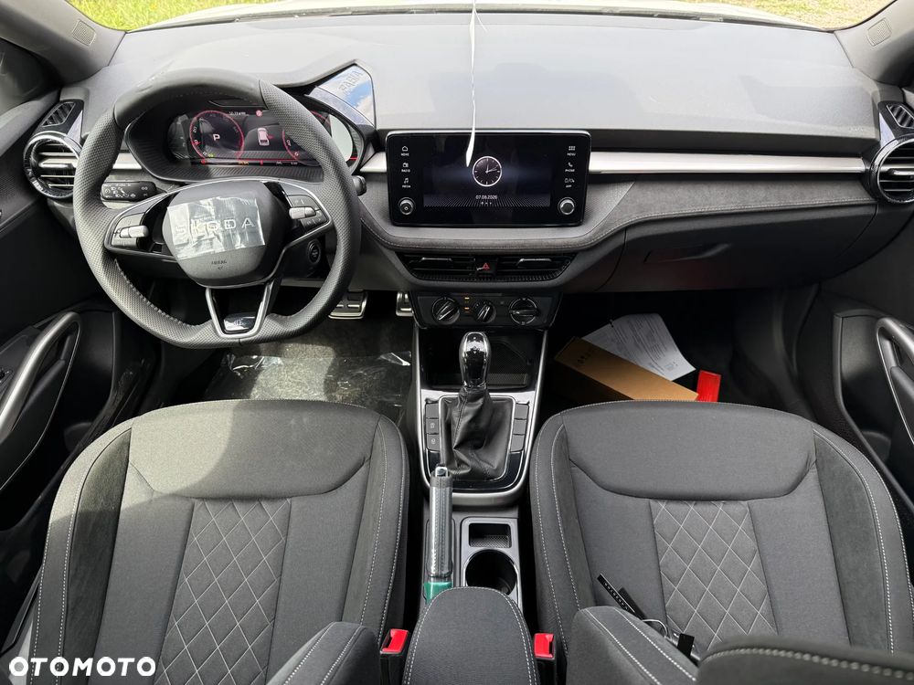 Skoda Fabia 1.5 TSI Monte Carlo DSG - 7