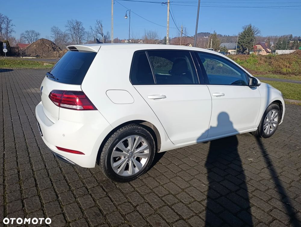 Volkswagen Golf 1.0 TSI BlueMotion Comfortline - 7