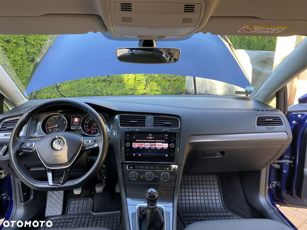 Volkswagen Golf 1.5 TSI BMT Comfortline - 15