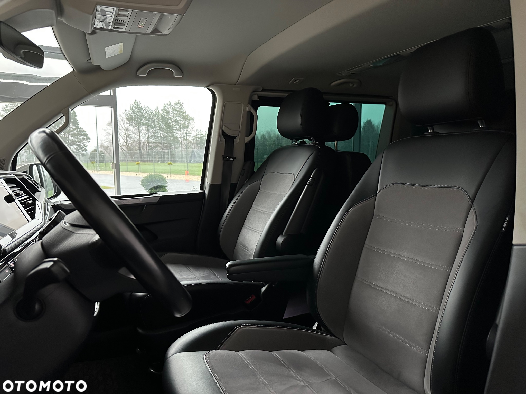 Volkswagen Multivan 2.0 TDI L1 Generation SIX DSG - 33