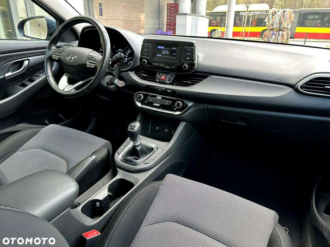 Hyundai i30 1.5 DPI Classic + - 21