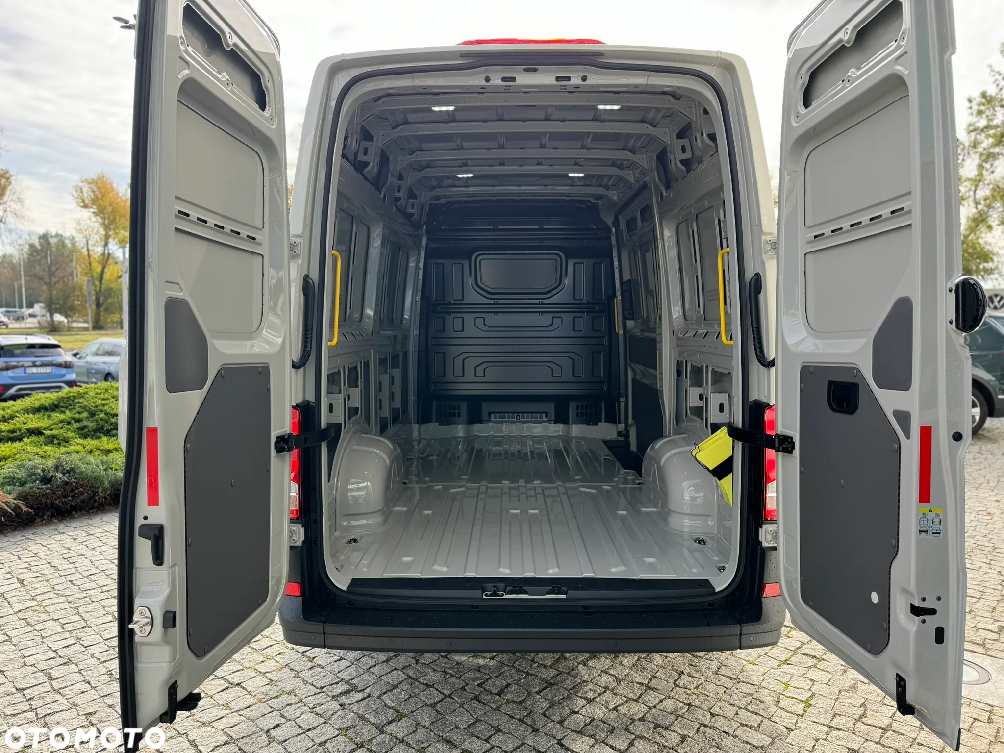 Volkswagen Crafter Furgon - 8