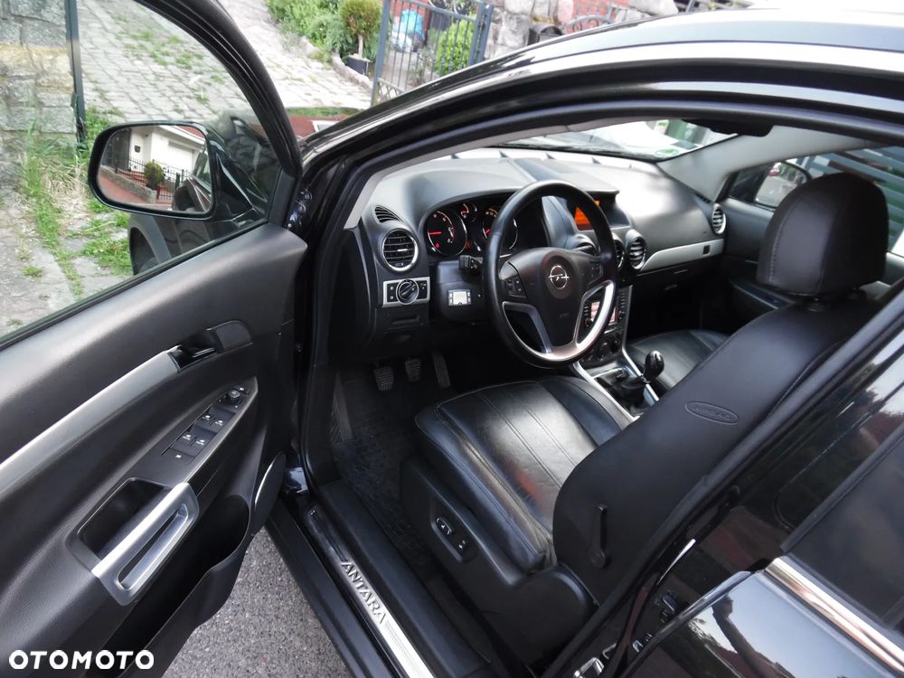 Opel Antara - 23