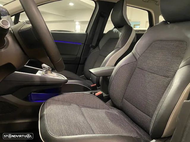 Renault Captur 1.6 E-Tech Plug-In Exclusive - 16