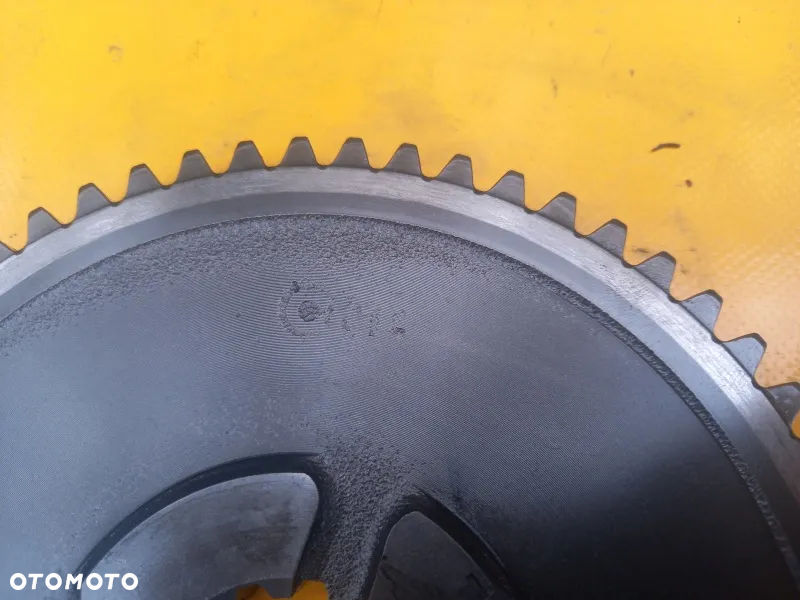 Piasta hamulcowa przedniej osi New Holland TM190 - 3