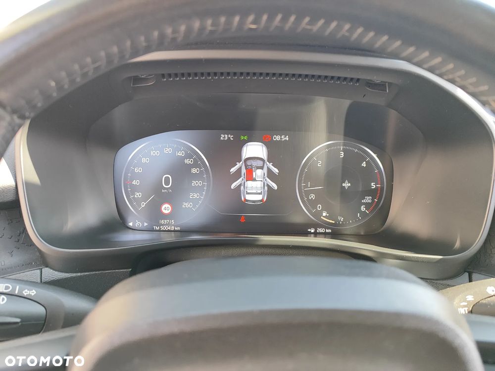 Volvo XC 40 D3 Momentum - 12