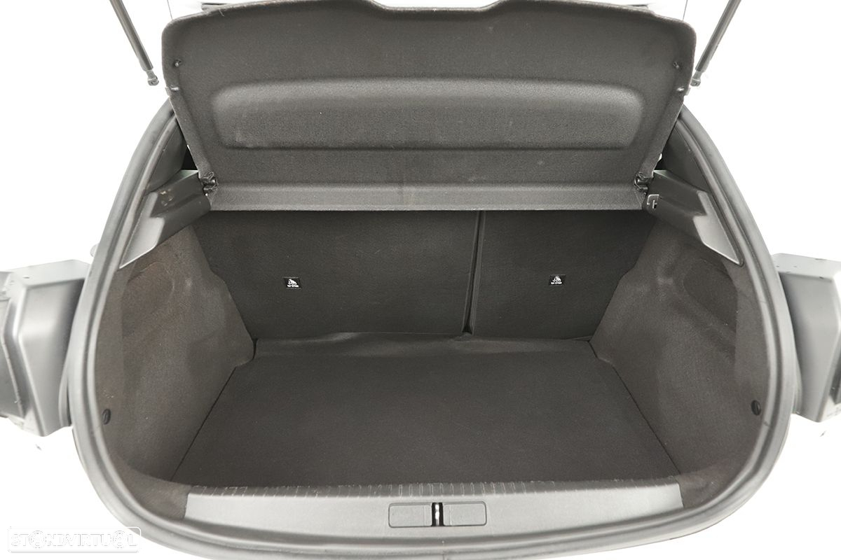Peugeot 208 1.2 PureTech Active - 24
