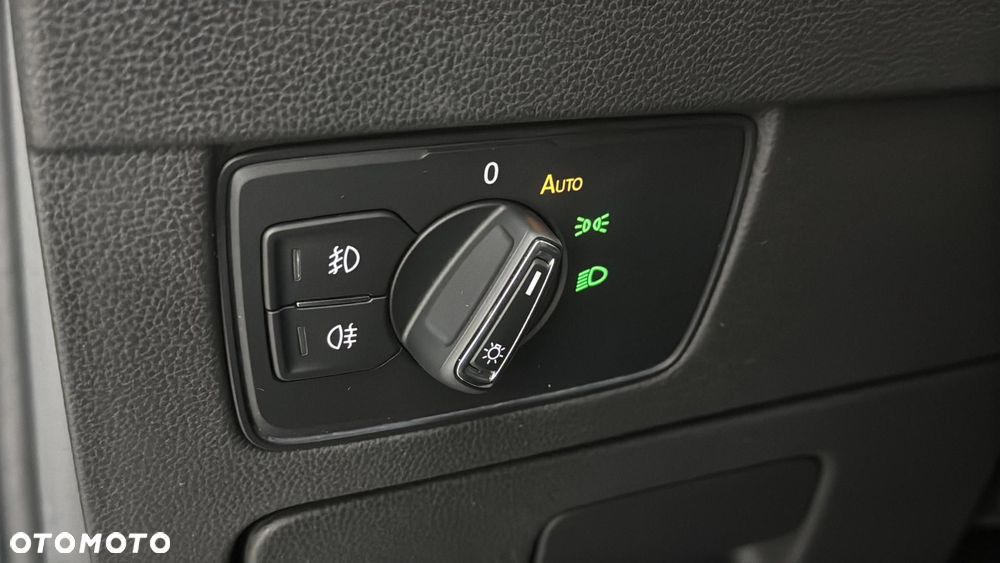 Volkswagen Passat 2.0 TDI EVO Elegance DSG - 31