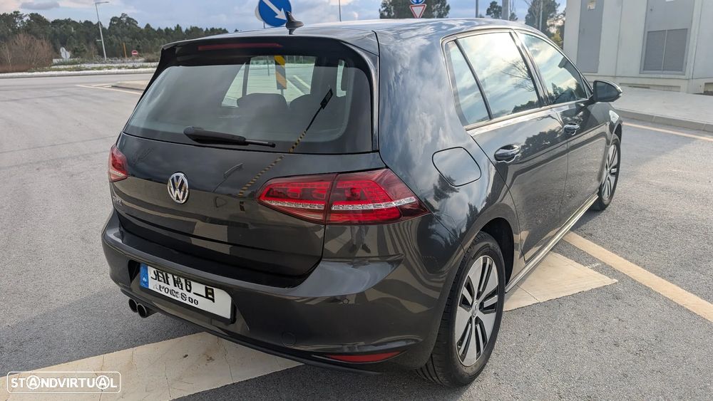 VW Golf 1.4 GTE Plug-In-Hybrid DSG - 13