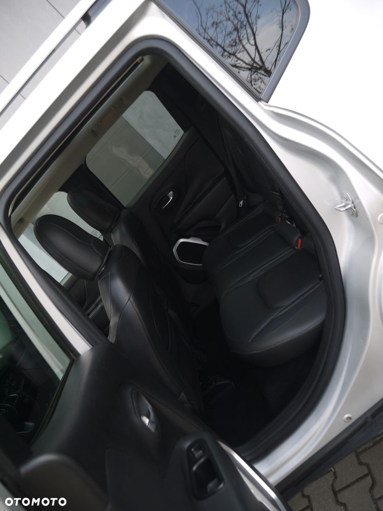 Jeep Renegade 2.0 MultiJet Active Drive Low Automatik Limited - 25