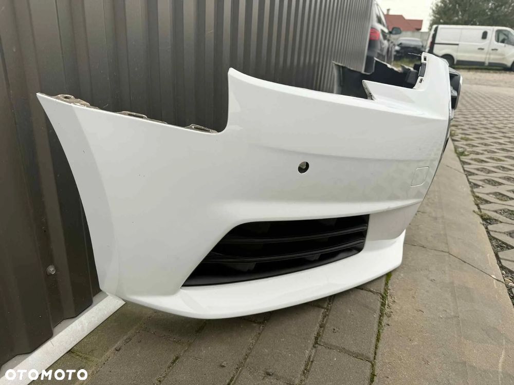 Audi A4 B9 Zderzak Przód Przedni Kompletny 4xPDC LY9C 2015-2019r. - 4