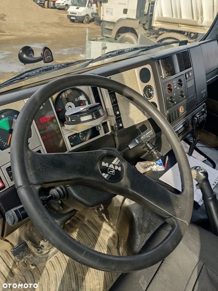 MAN 26.293 wywrotka - 5