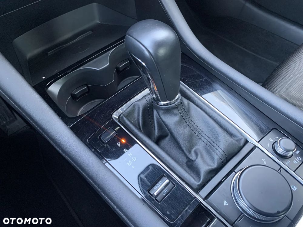 Mazda 3 ver-e--skyactiv--g-150-m-hybrid-drive-exclusive--line - 21