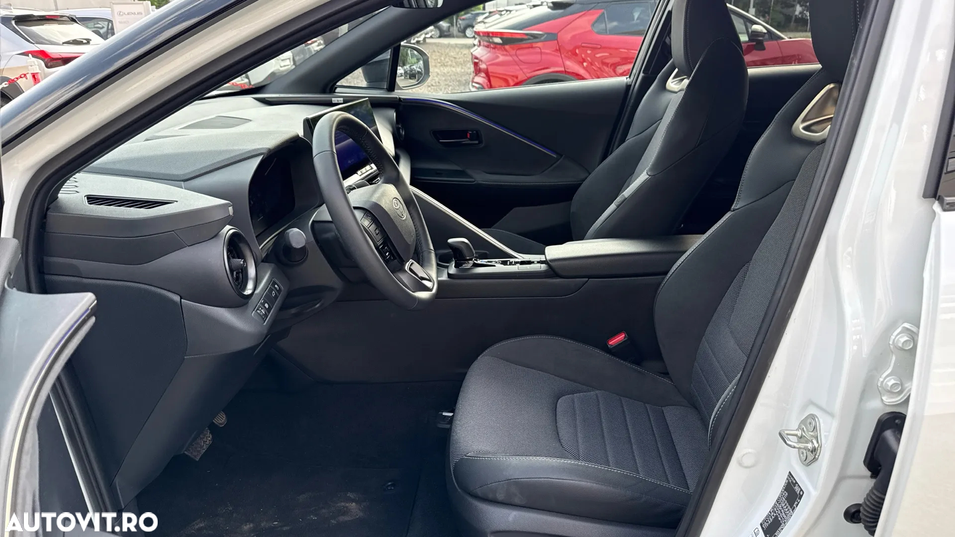 Toyota C-HR 2.0 HEV 197 CP 4x2 CVT Exclusive - 18