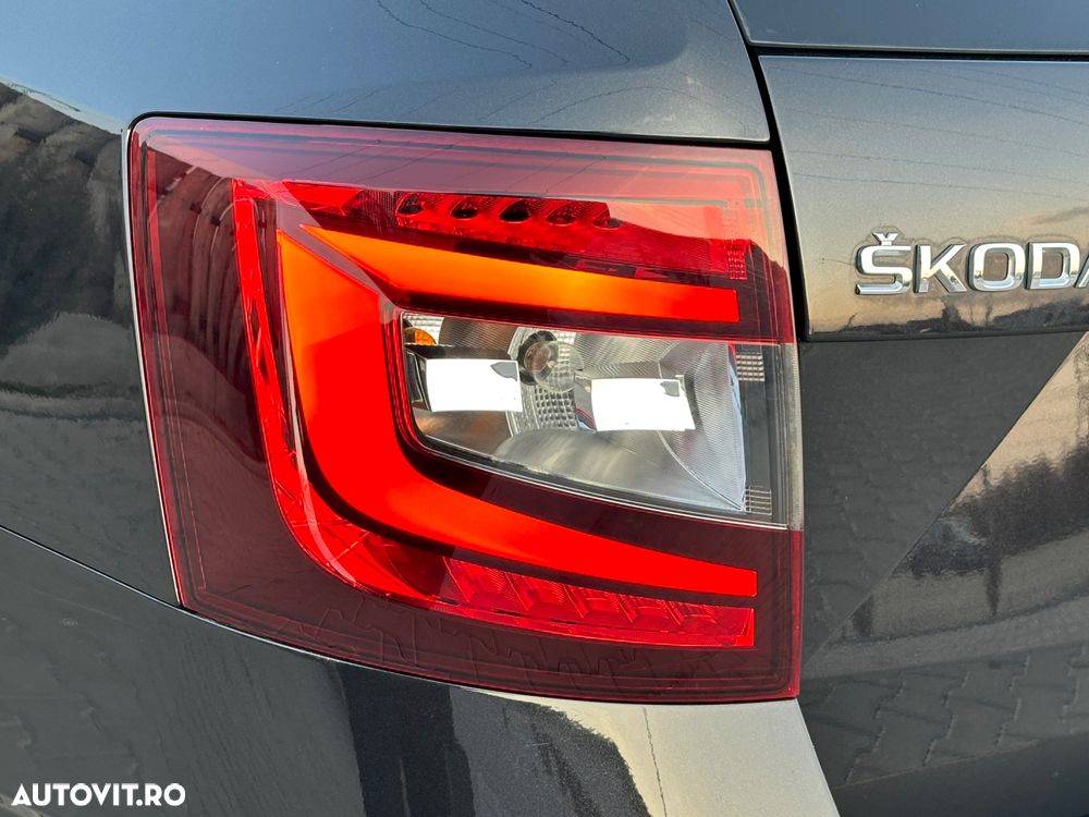 Skoda Octavia 2.0 TDI LAURIN & KLEMENT DSG - 19