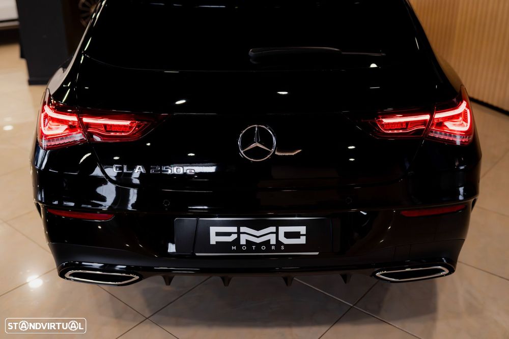 Mercedes-Benz CLA 250 e Shooting Brake AMG Line - 44