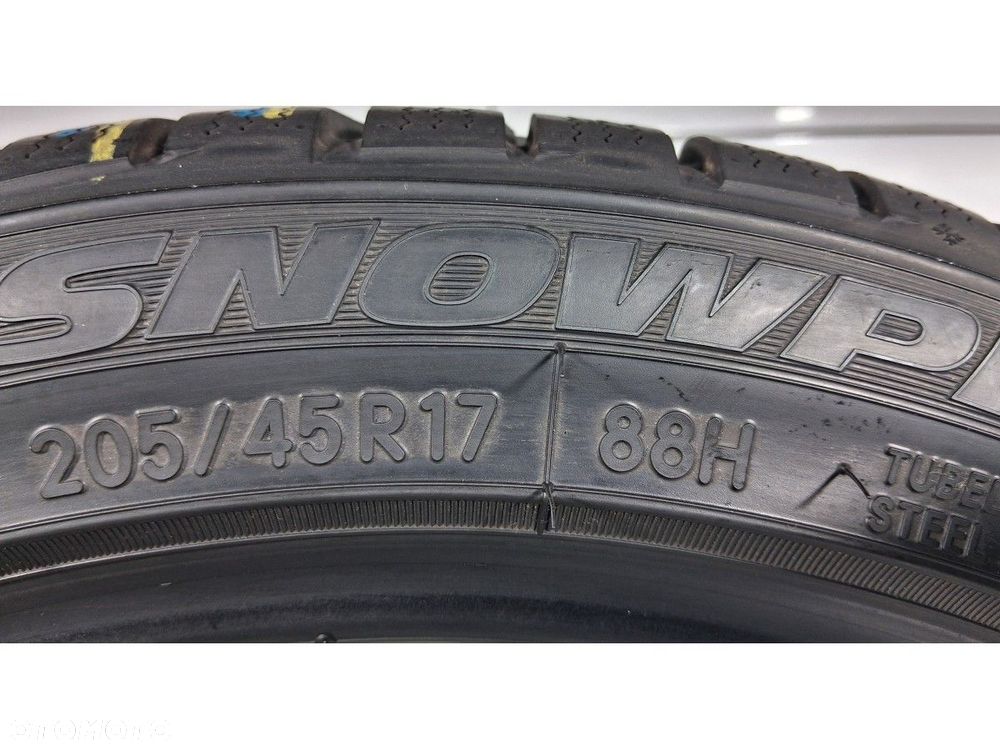 Opony zimowe 205/45R17 88H Toyo - 4