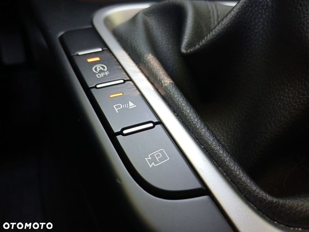 Kia Ceed 1.5 T-GDI M - 38