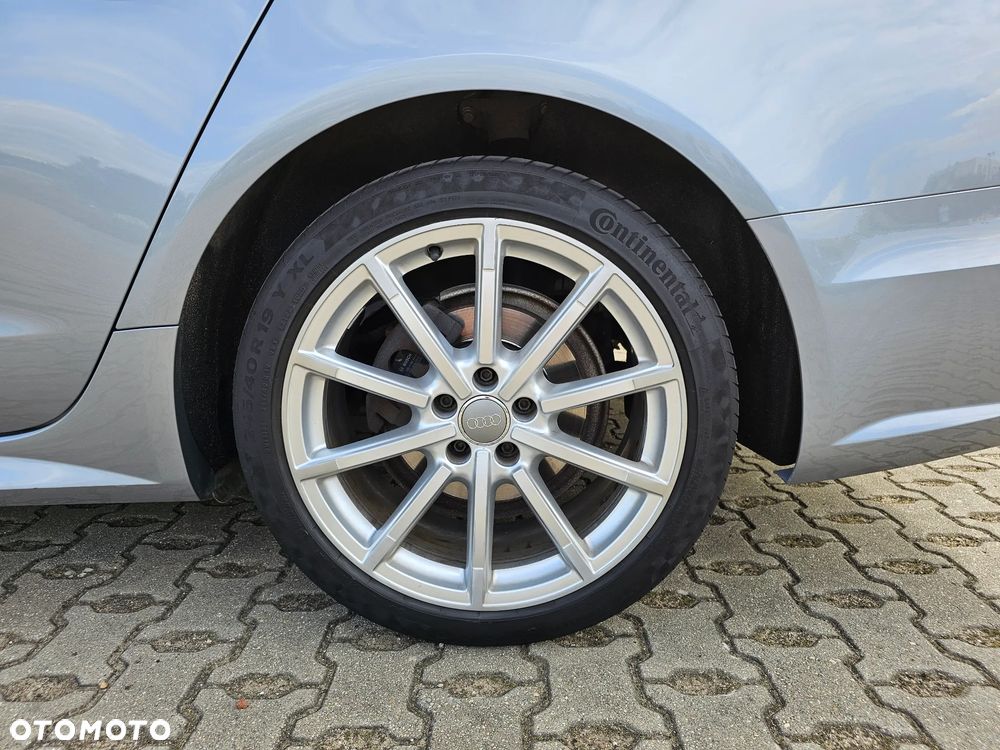 Audi A6 Avant 2.0 TDI Quattro S tronic - 15