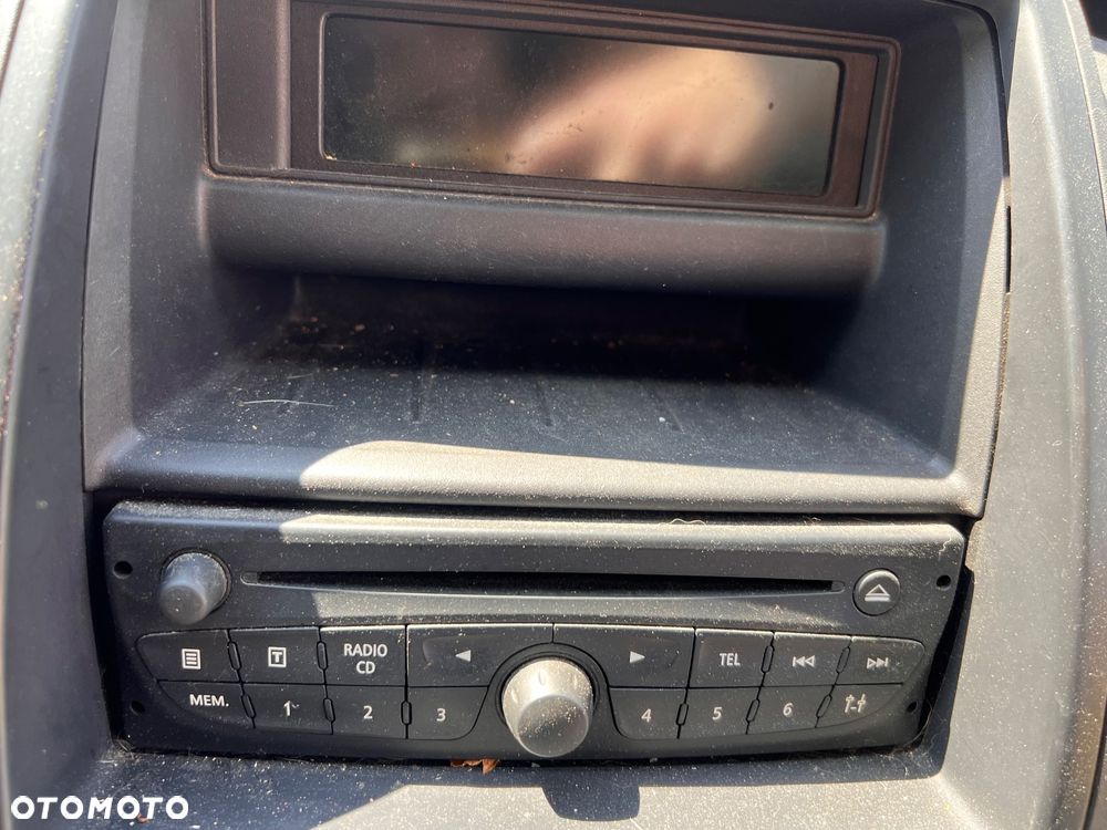 Renault Trafic - 13