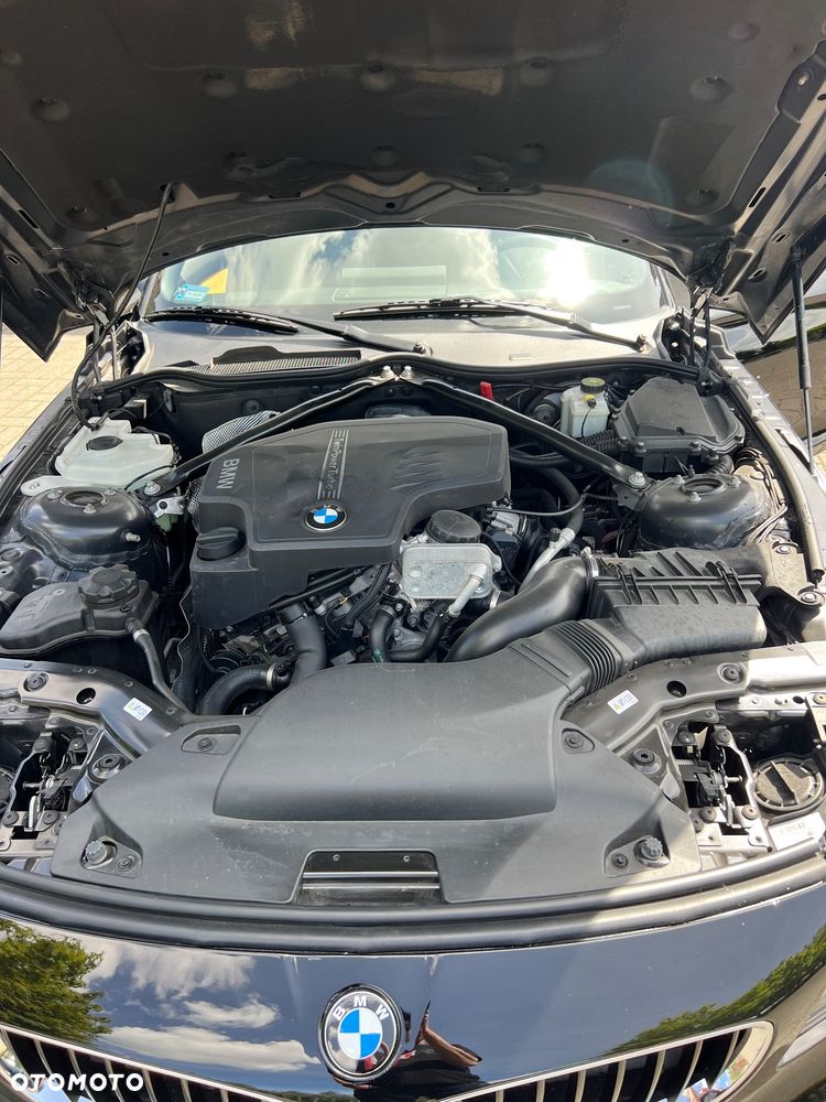 BMW Z4 sDrive20i - 10