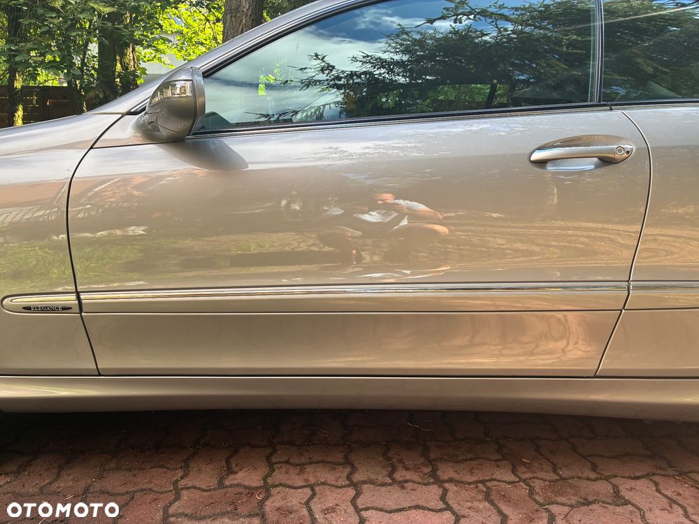 Mercedes-Benz CLK - 14