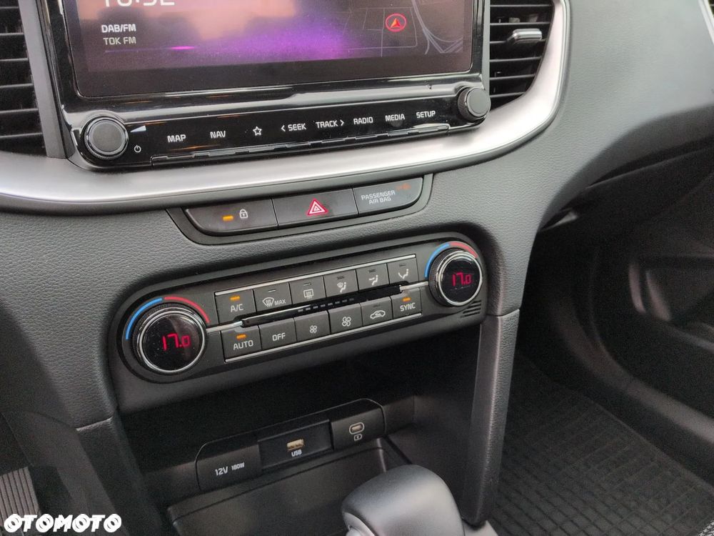 Kia Ceed 1.5 T-GDI M DCT - 13