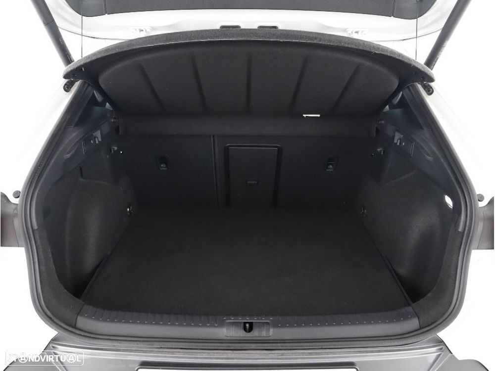 Cupra Formentor 1.4 e-Hybrid DSG VZ - 24